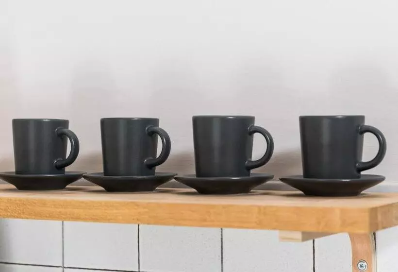 تختخواب و صبحانه Travelershome Morena Guesthouse