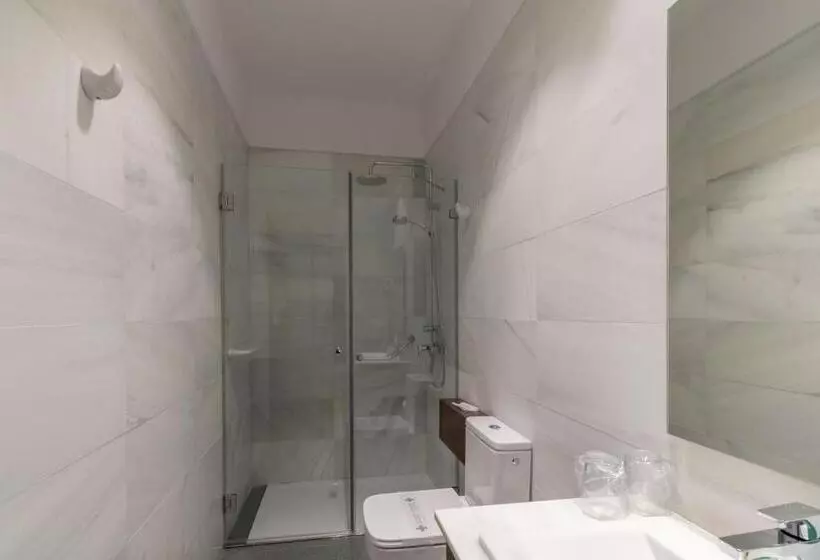 Hotelli Emblemático Holiday Time