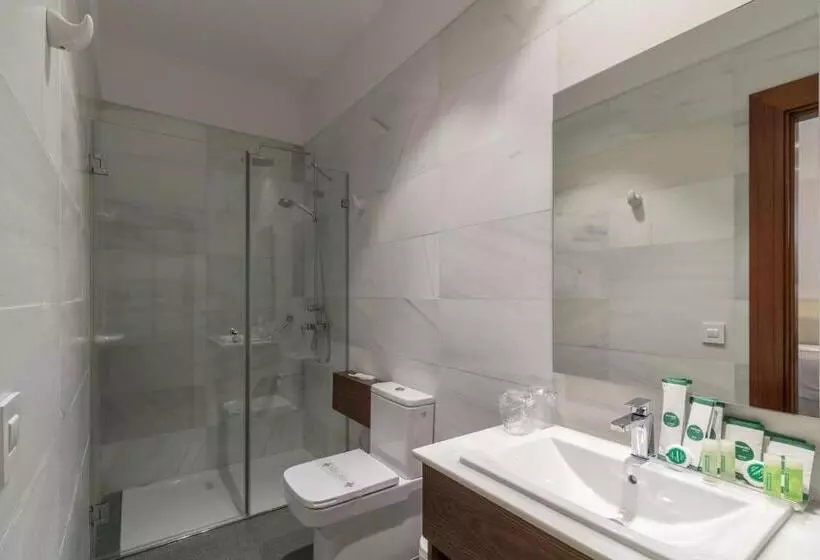 Hotelli Emblemático Holiday Time