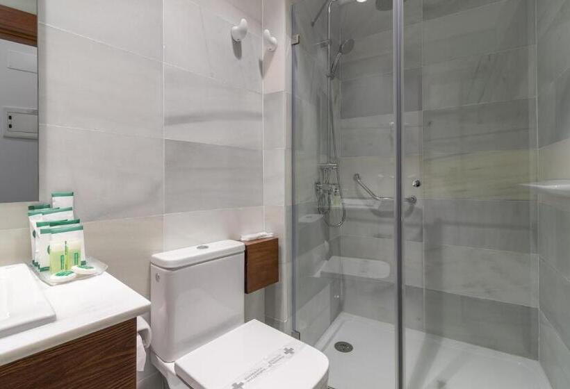 فندق Emblemático Holiday Time