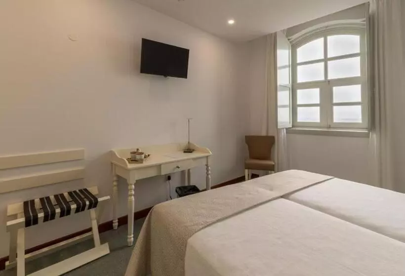 Hotelli Emblemático Holiday Time