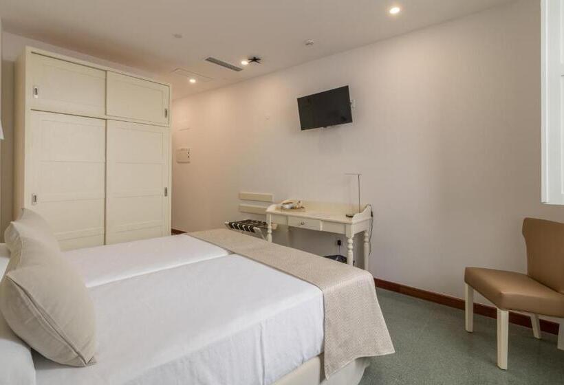 فندق Emblemático Holiday Time