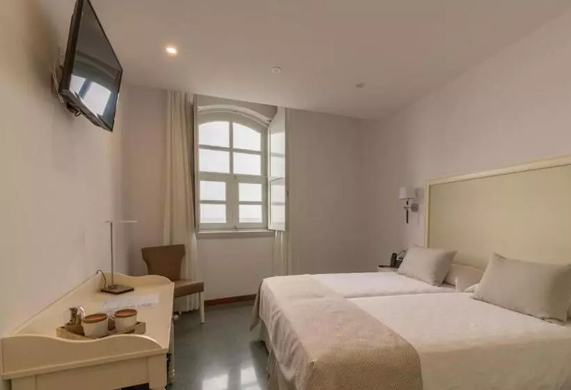 Hotelli Emblemático Holiday Time