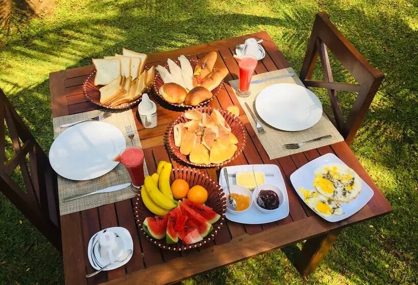 Hotelli Jaye Eco Lodge