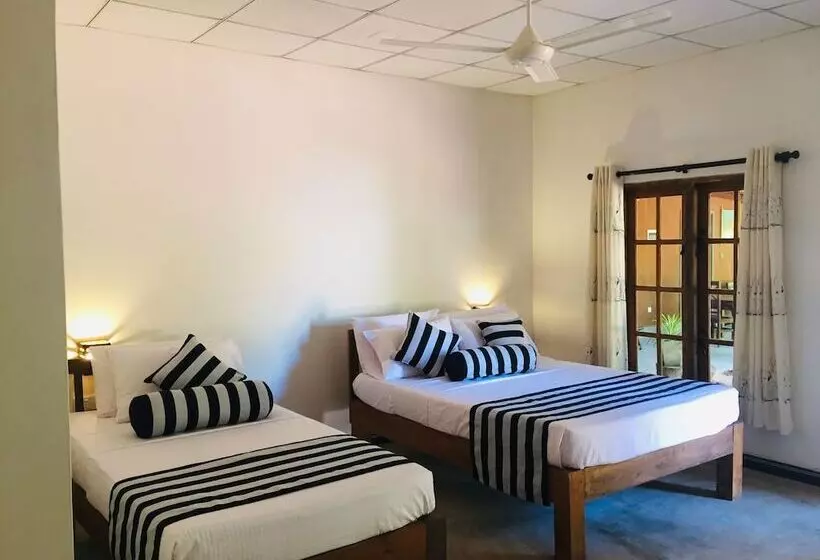 Hotelli Jaye Eco Lodge