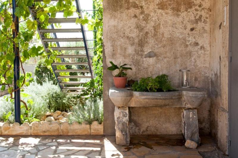 민박 Butterworth Manoir