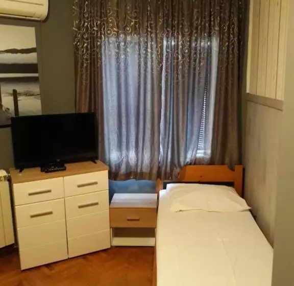 Bed and Breakfast Guesthouse Vila Tamburic