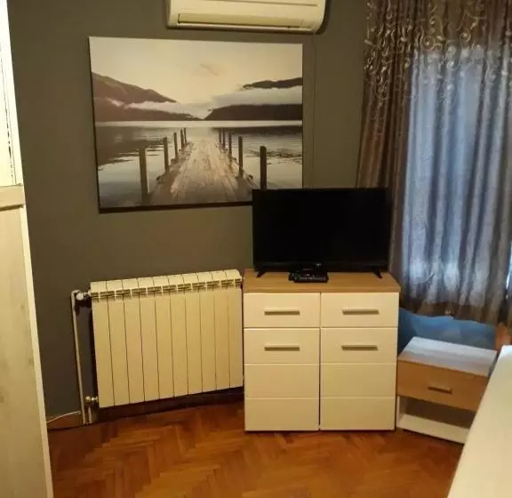 Bed and Breakfast Guesthouse Vila Tamburic