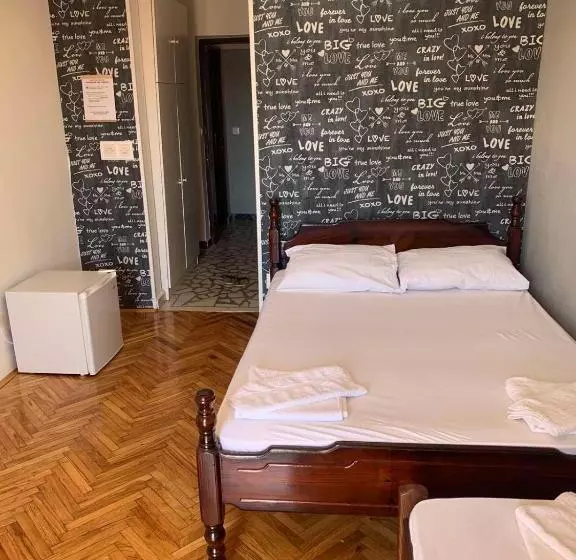 Bed and Breakfast Guesthouse Vila Tamburic