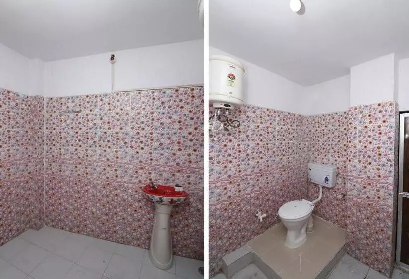 ホテル Spot On Dwevedi Palace