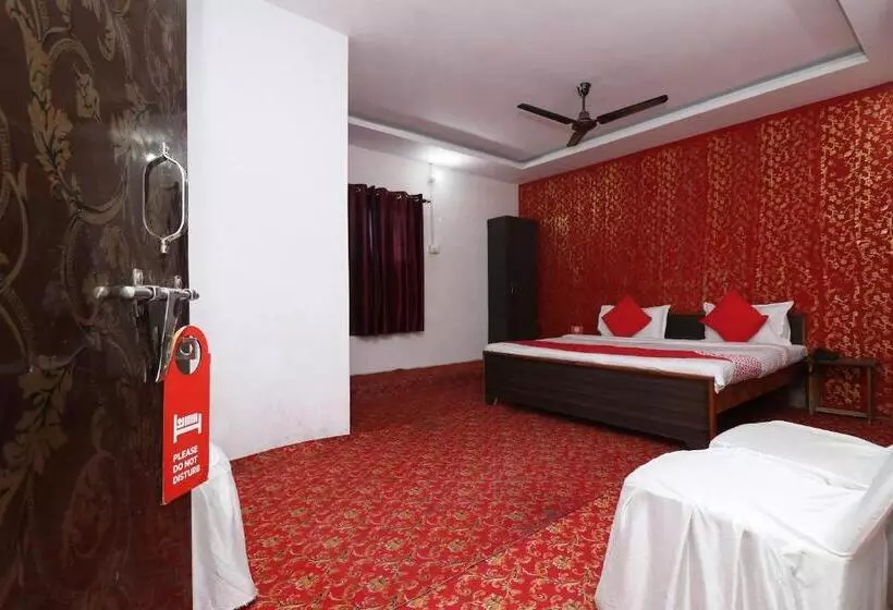 ホテル Spot On Dwevedi Palace