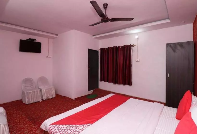 ホテル Spot On Dwevedi Palace