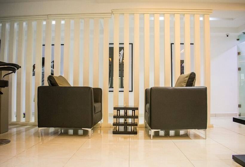 هتل Ziroc Residence