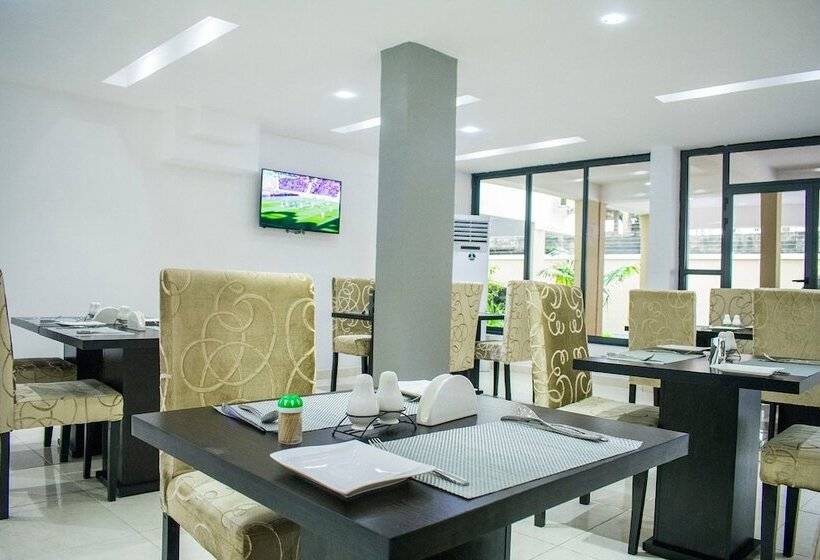 هتل Ziroc Residence