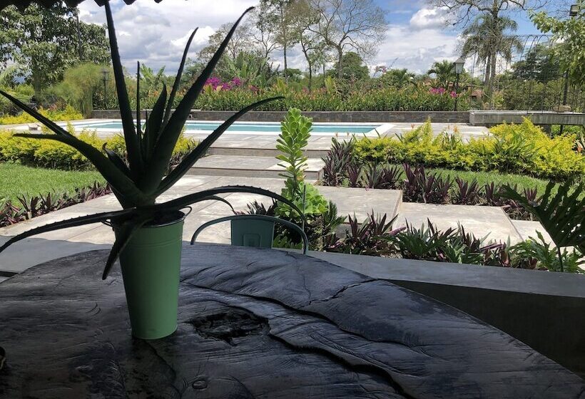 Finca Hotel Brasilia