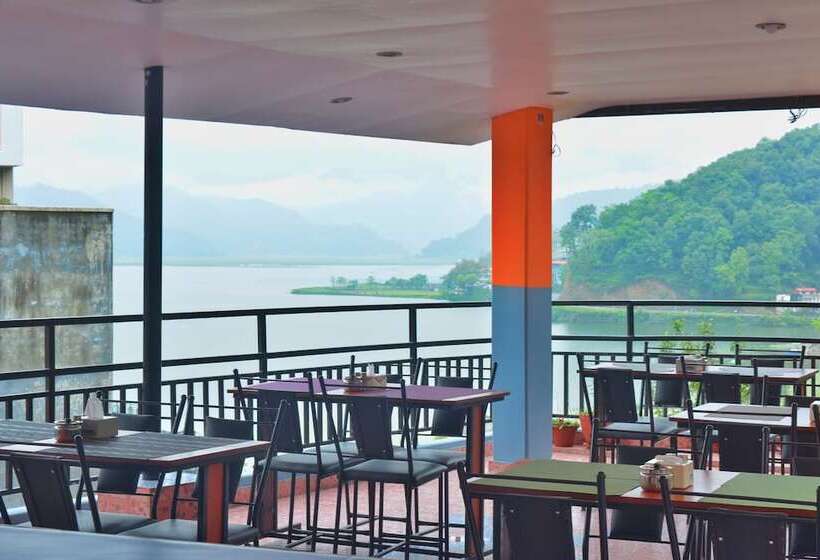 Hotel Direction Pokhara