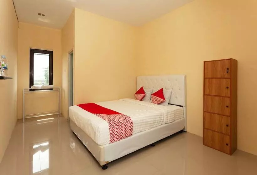 ホテル Oyo 588 Richmond Residence