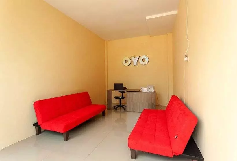 ホテル Oyo 588 Richmond Residence