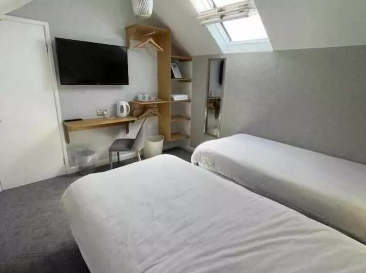 ペンション Rivendell Guest House