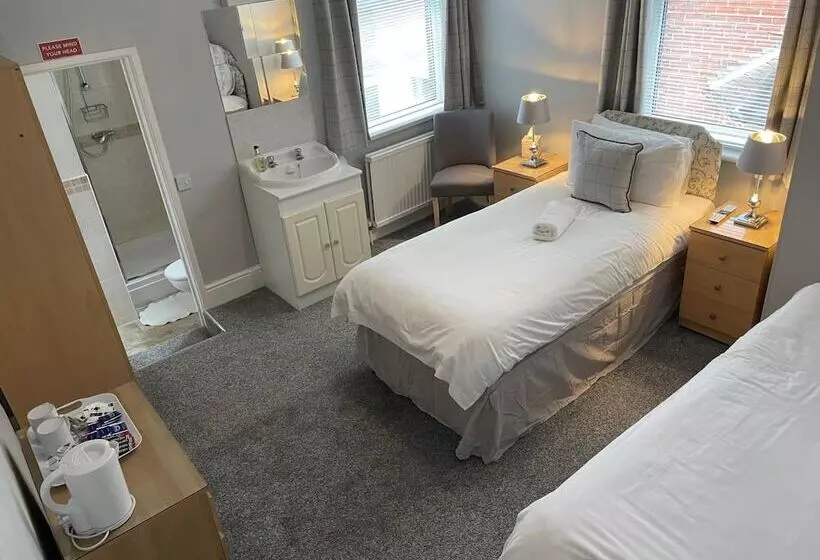 ペンション Rivendell Guest House