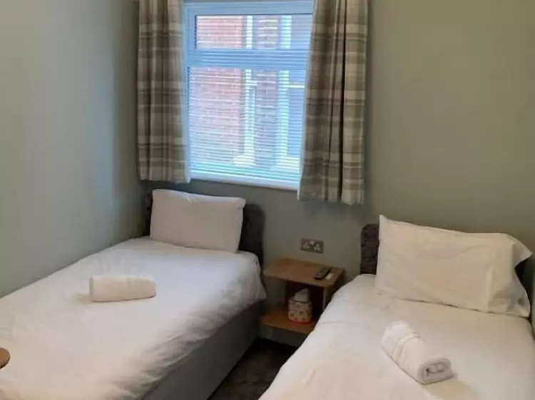 ペンション Rivendell Guest House