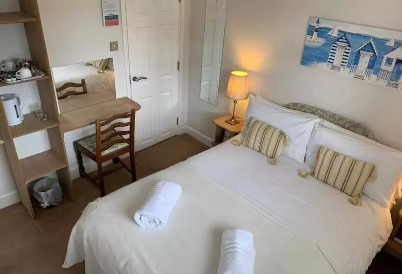 ペンション Rivendell Guest House