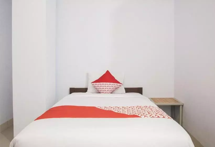 Majatalo Oyo 791 Tanah Tinggi Guest House