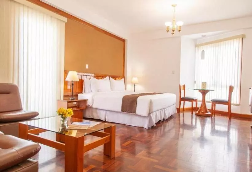 Dorado Hotel Boutique   Tacna