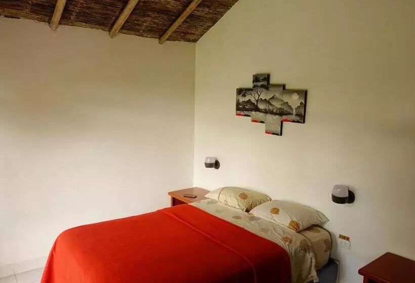 هتل Cabañas Bambu Mindo