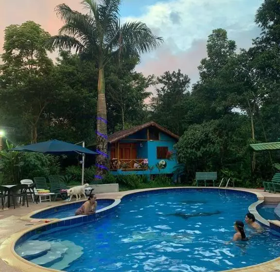 هتل Cabañas Bambu Mindo
