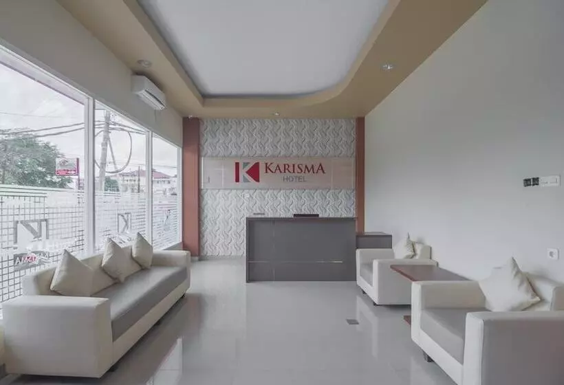 ホテル Reddoorz Near Islamic Center Samarinda