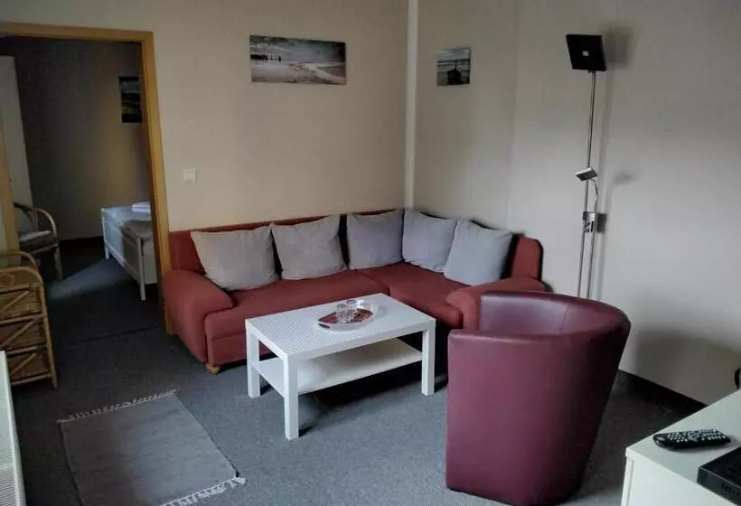 پانسیون Am Weinbergschloss