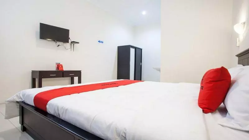 ホテル Reddoorz Near Alun Alun Bangil