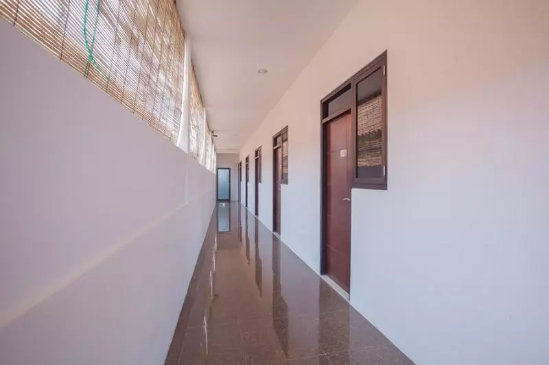 Majatalo Reddoorz @ Kertajaya Surabaya