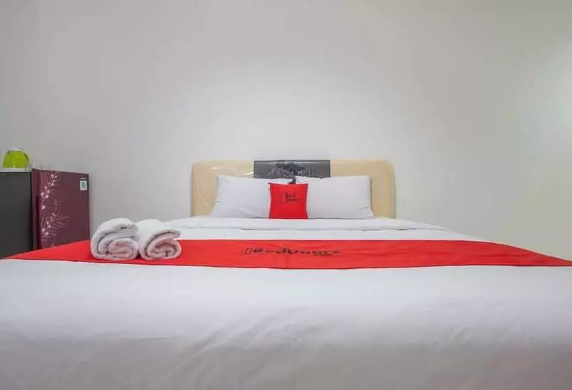 Majatalo Reddoorz @ Kertajaya Surabaya