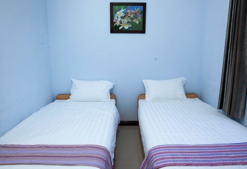 هاستل Hpa An Boutique Inn