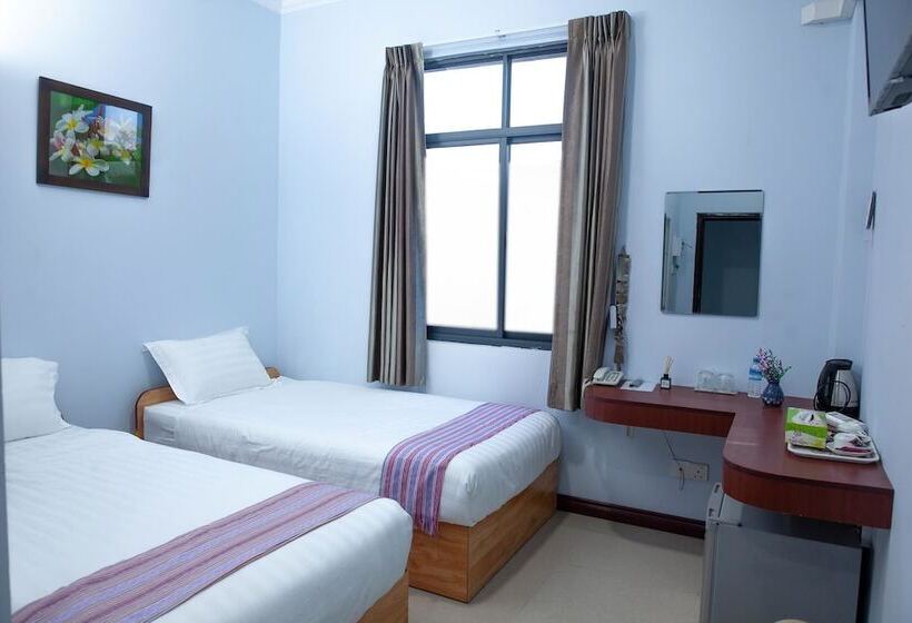 هاستل Hpa An Boutique Inn