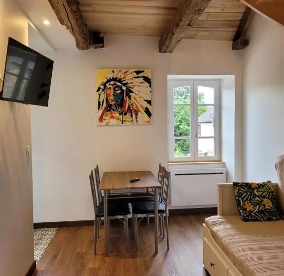 Aamiaismajoitus (B&B) Gite Et Chambres De La Porte Du Parc