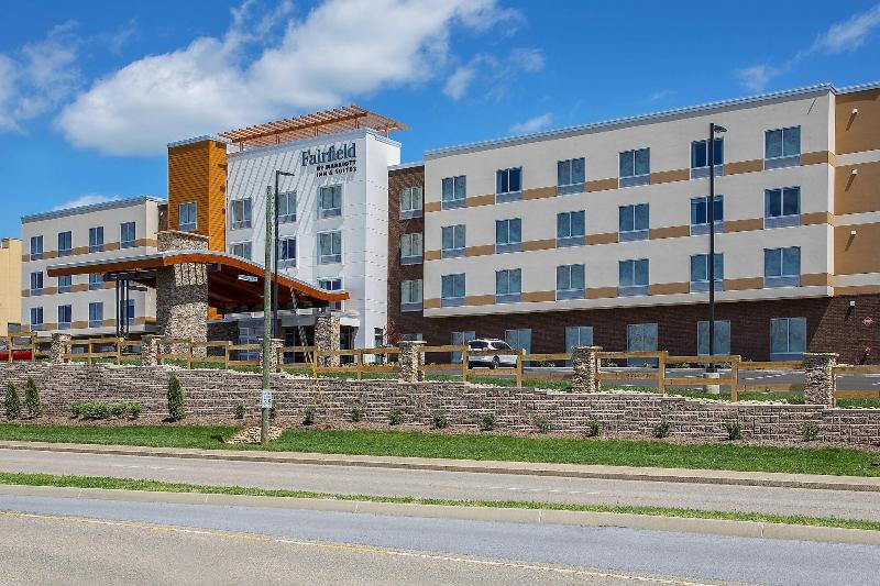 فندق Fairfield Inn & Suites By Marriott Pigeon Forge