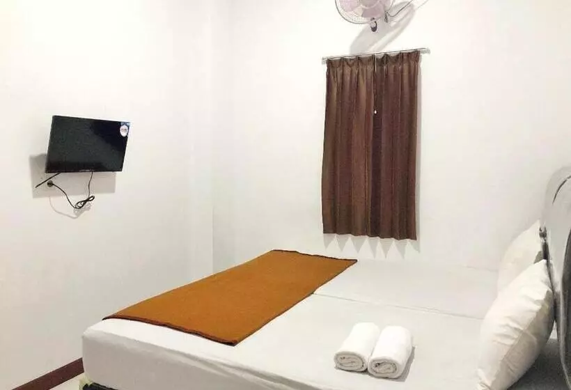 پانسیون Cattail Guest House Pontianak