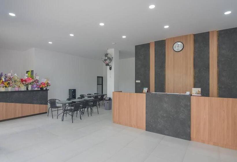 פנסיון Cattail Guest House Pontianak