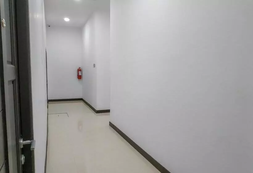 پانسیون Cattail Guest House Pontianak