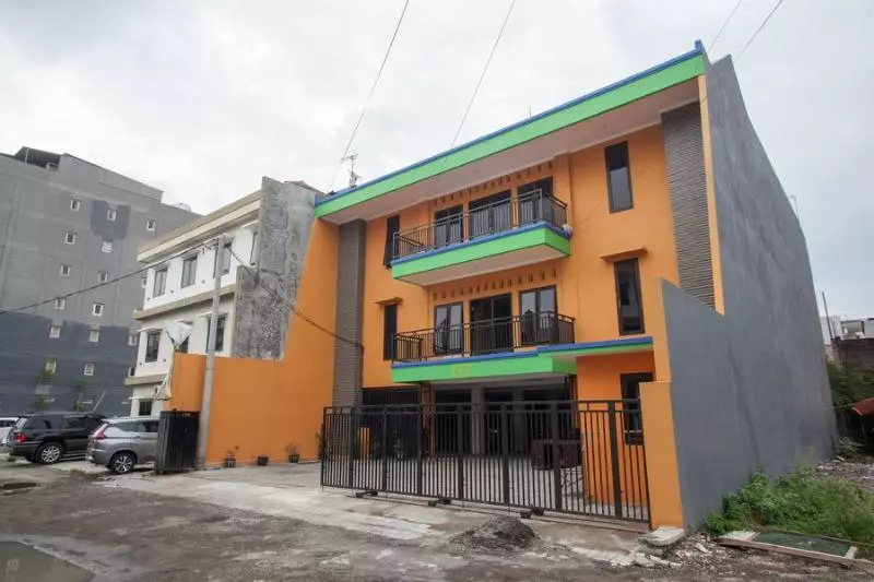 Majatalo Reddoorz Near Petra University 2