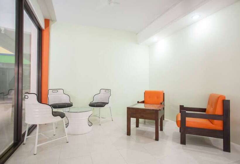 פנסיון Reddoorz Near Petra University 2