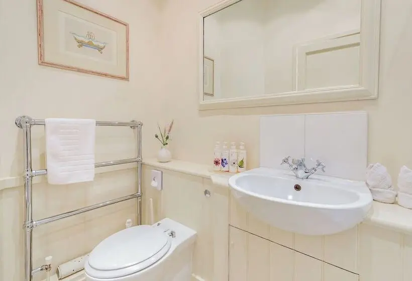 مبيت وإفطار Catherine Tiger Inn