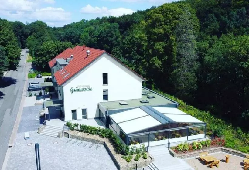 Hotelli Grünwalde