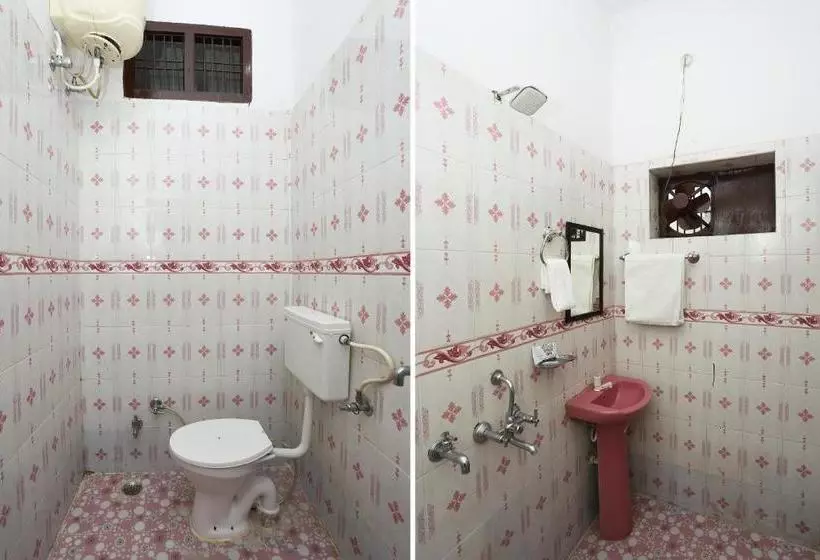 Oyo 24529 Hotel Oasis