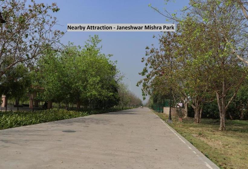 Oyo 24529 Hotel Oasis