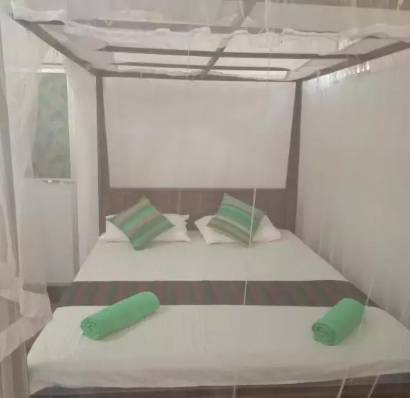 ペンション Shanville Tangalle