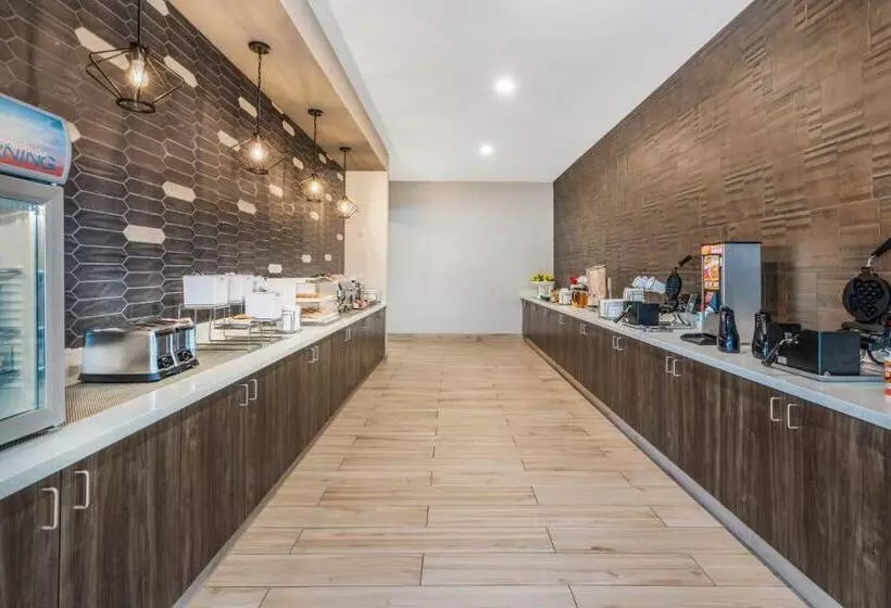 Hotelli La Quinta Inn And Suites By Wyndham Houston Spring South